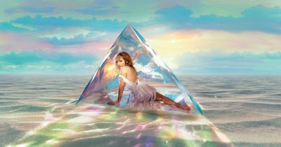 A screenshot of /works/kylie-minogue-wine-ar/intro.png